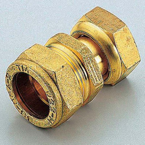 CUц Цанга гайка 15*1/2 с накидкой гайкой  TIEMME